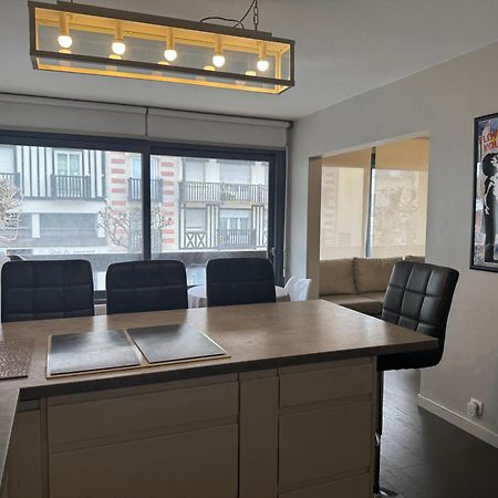 Appartement Place Morny, Hyper Centre ! Довиль Экстерьер фото